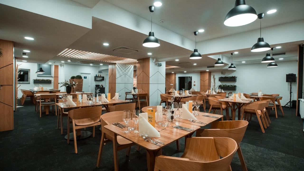 Hotel Aréna Košice Buitenkant foto